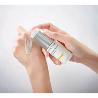 Kem Dưỡng Chuyên Biệt Hỗ Trợ Trắng Sáng  Da Da Và Cải Thiện Sắc Tố Thâm, Nám NanoMD Cyntra 20ml