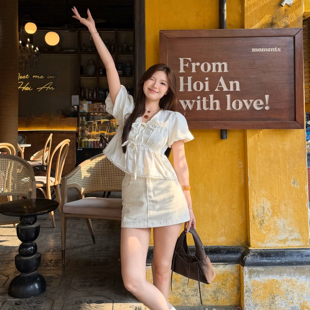 (HAVANA) Áo babydoll LORIE phối dây cột hoa nổi AO830