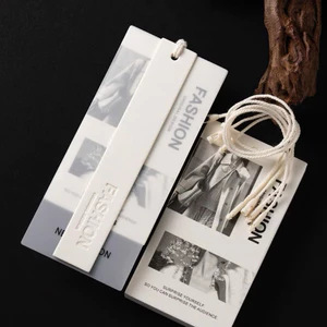 ComBo 100 bộ Tag Giấy Treo Quần Áo 3 in hình hoạ tiết dập nổi tặng kèm +100 dây mac như ảnh ❤️order 10 ngay