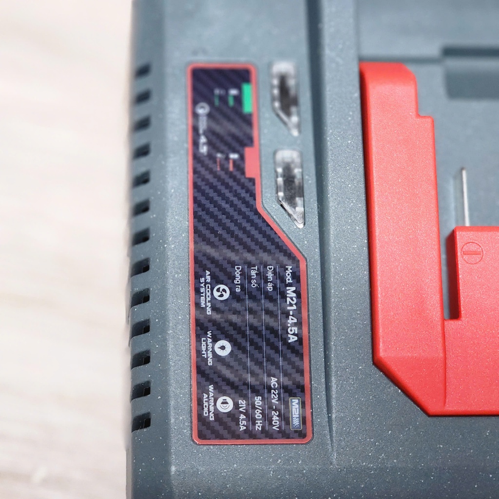 Sạc Nhanh YUPAI/AKUZA S40/S45 – Sạc Cực Nhanh, Ít Nóng, sạc chân phổ thông 21V