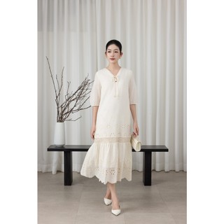 SWANLAKE | Váy Đầm Nữ Maxi Đuôi Cá Ren Vải Cotton Thêu Đục Lỗ Cổ Chữ V Tay Lỡ Dạo Phố D13661