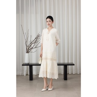 SWANLAKE | Váy Đầm Nữ Maxi Đuôi Cá Ren Vải Cotton Thêu Đục Lỗ Cổ Chữ V Tay Lỡ Dạo Phố D13661