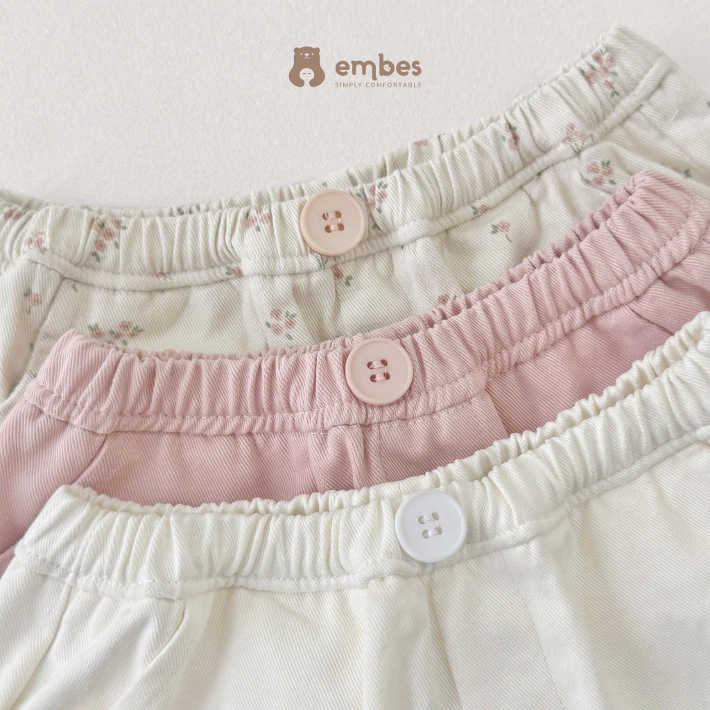 Quần Đùi Cho Bé Gái Embes, Quần Short Kaki Thêu Họa Tiết Chất Kaki Mềm Mát Cho Bé Gái Size Từ 8-18Kg