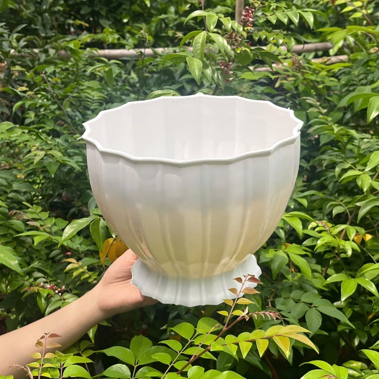 Chậu cây lồng Đèn Nhựa Dày Cao Cấp 23–33cm Trồng Cây Cảnh Cây Ăn Trái Trang Trí Sân Vườn Ban Công