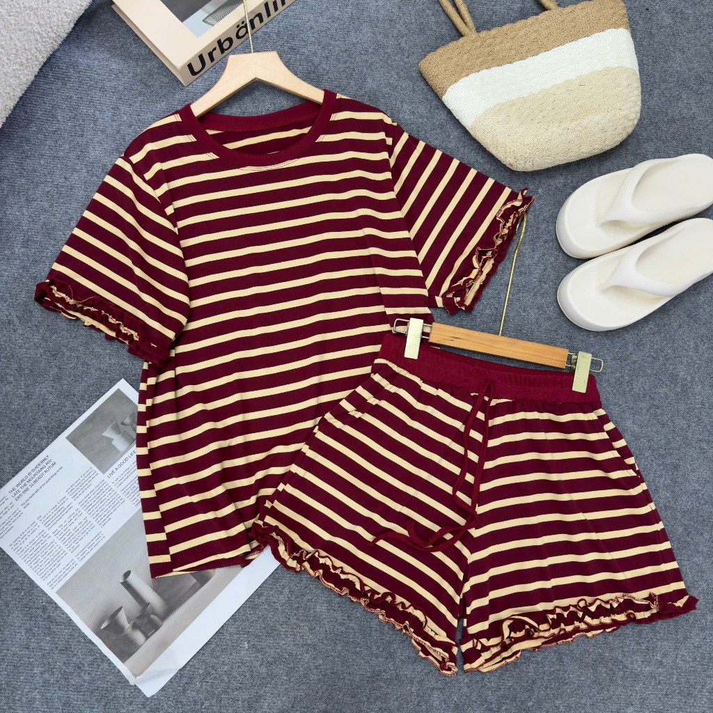 Set Đồ Bigsize Nữ Kẻ Sọc – Áo Thun Tay Bèo + Quần Short Lưng Chun Dây Rút, Form Rộng 50-92 SET870
