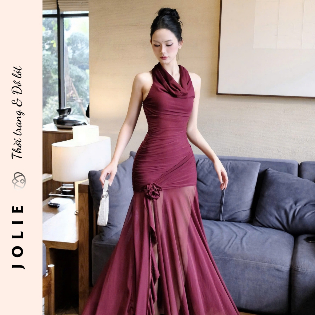 Váy Jolie Thiết Kế Cổ Yếm Đổ Dáng Dài Xẻ Tà Đính Hoa Thủ Công Sang Trọng