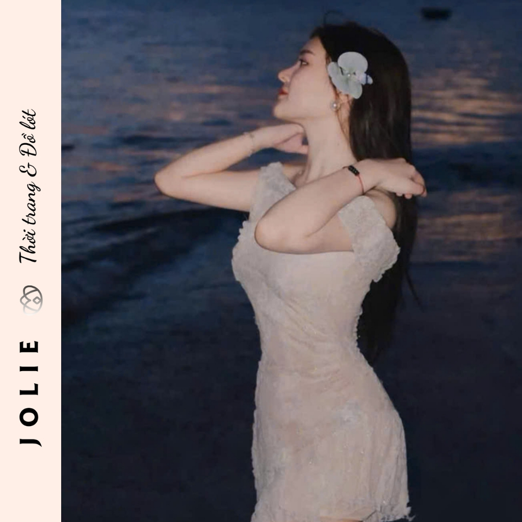 Váy Jolie Ren Cao Cấp Thiết Kế Trễ Vai Dáng Dài Xẻ Tà Phối Bèo Nhún Quyến Rũ