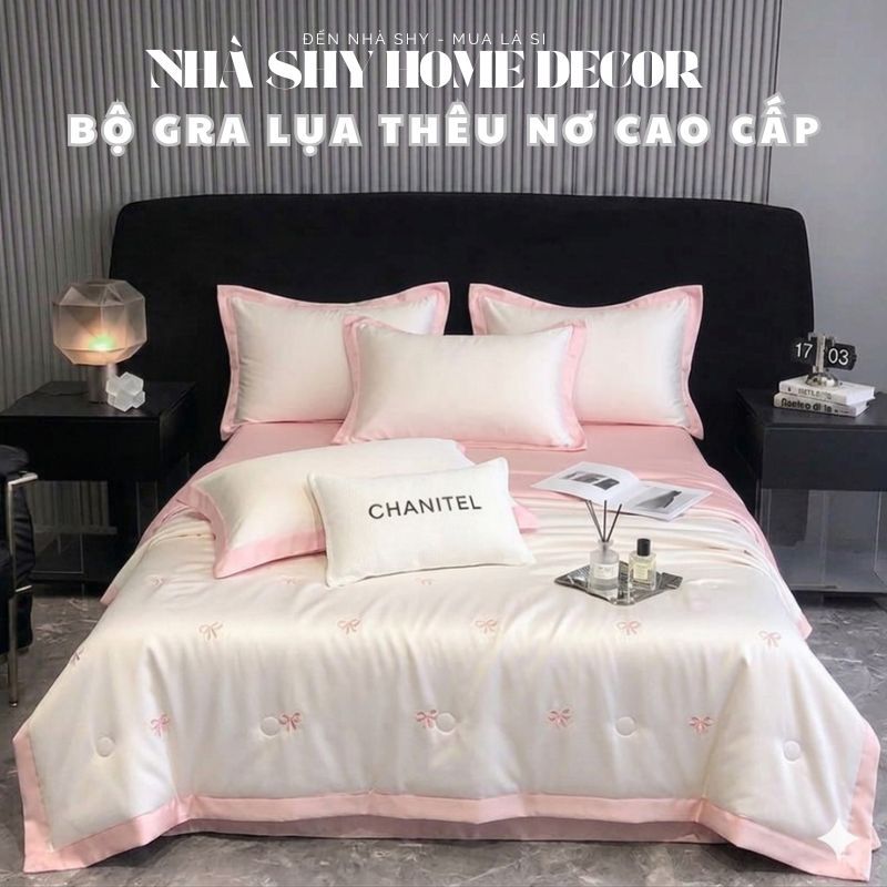 Trọn Bộ Phi Lụa Thêu Họa Tiết 5D Cao Cấp - Bộ 5 Món Chăn Trần Kiểu Mới - Chất Mềm Mát - Nhà Shy Home Decor