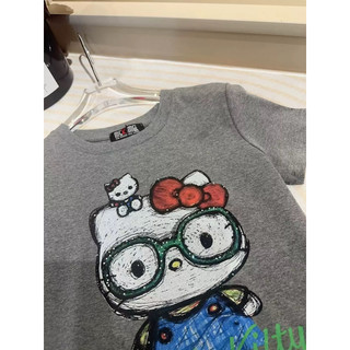 Áo phông cotton cổ tròn cộc tay hình kitty đeo kính form babytee