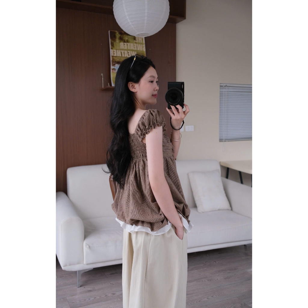 Alia Top (TSW) Áo kẻ nhún xòe trắng mặc nhiều kiểu Nữ the.sweaterweather