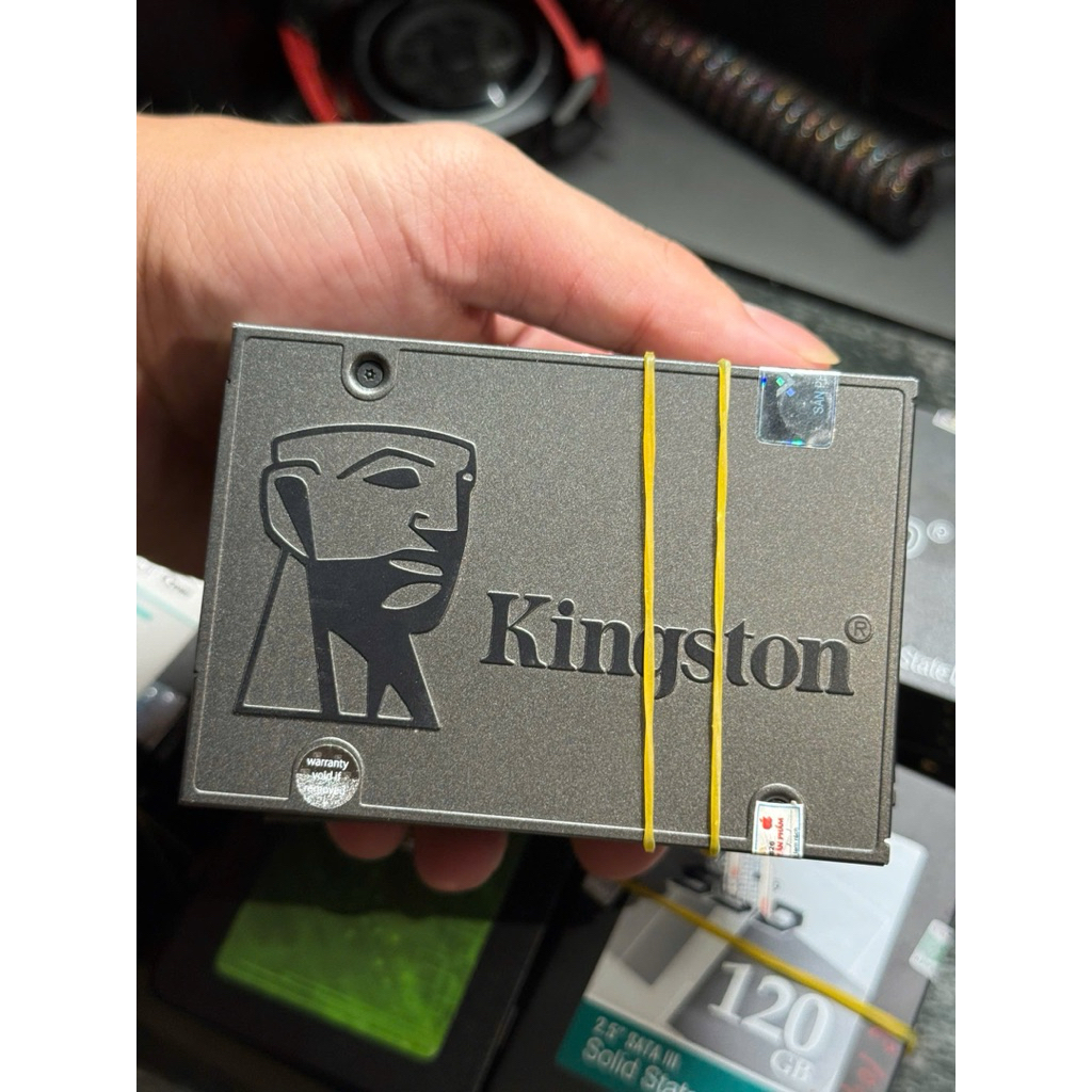Ổ cứng ssd sata 2.5 240gb, 120Gb sức khoẻ 100% đẹp xịn hàng tháo máy nguyên zin | BigBuy360 - bigbuy360.vn