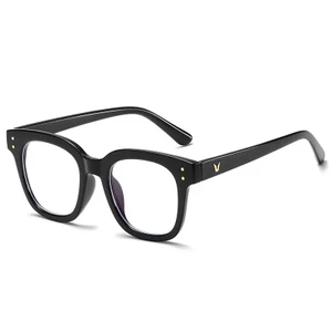 Kính cận chống ánh sáng xanh Gọng to tôn mặt nhỏ Tròng tháo lắp Thiết kế vuông Unisex 095