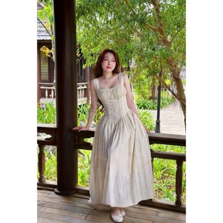 Đầm thời trang nữ phong cách nàng thơ dịu dàng thiết kế maxi dáng xòe mềm mại in hoa chất lụa