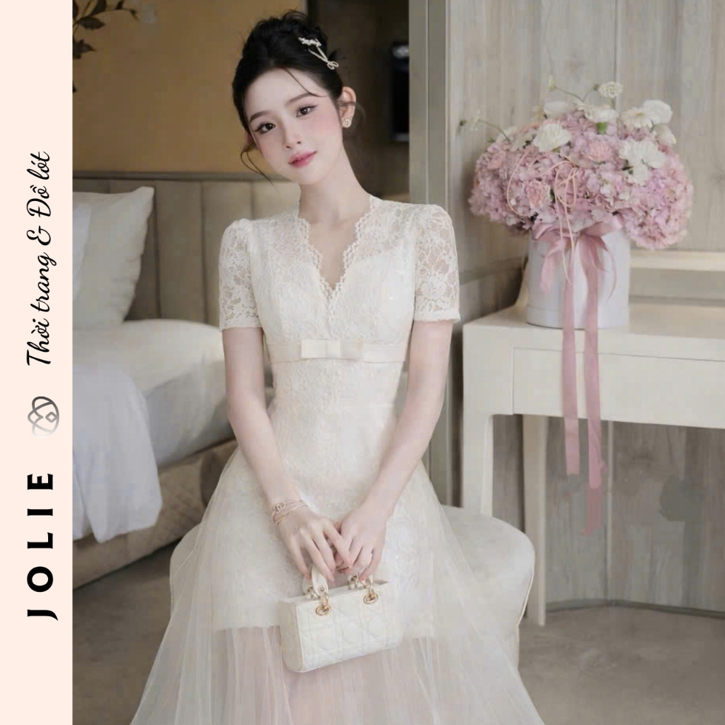 Váy Ren Cổ V Tay Ngắn Phối Nơ Eo Và Chân Váy Tơ Bồng Bềnh Jolie