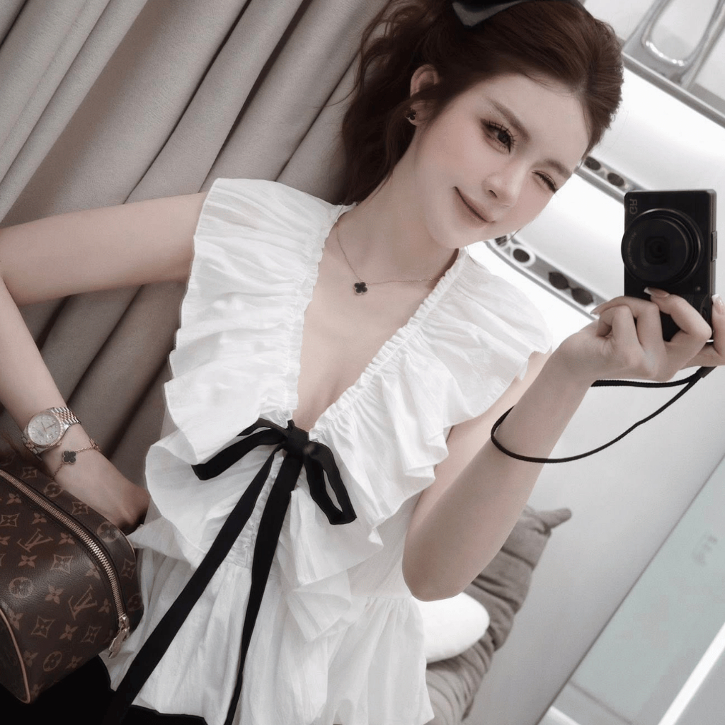 Áo Kiểu Babydoll Nữ Cổ V Bèo Nhún Thắt Nơ Form Rộng Dáng Xòe Bồng Tiểu Thư Hàn Quốc