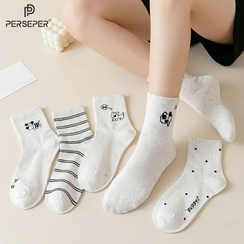 Tất vớ cổ trung tone trắng đen họa tiết cún con dễ thương, chất liệu mềm mại - Ekiu Perseper
