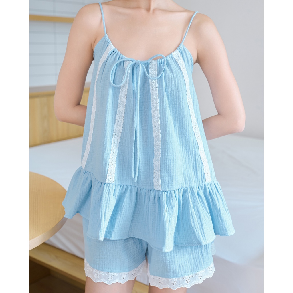 Set Nữ ROHAS Áo Hai Dây Bèo Phối Quần Ngắn Dễ Thương Mùa Hè SECODEE