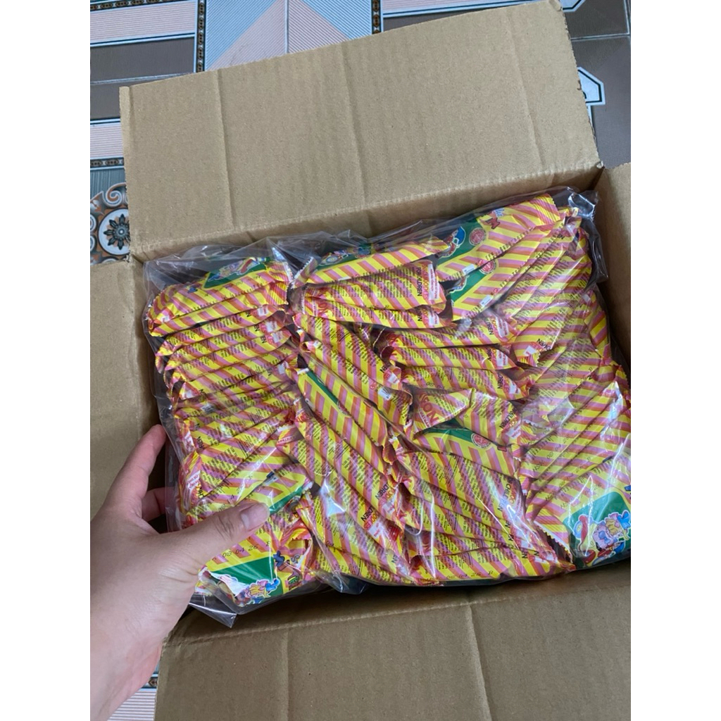 Mì snack trẻ em Vifon ăn liền giòn cay nhẹ siêu ngon gói ăn vặt