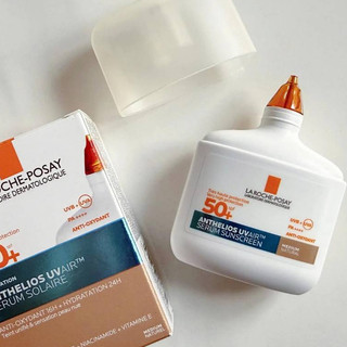 Serum Chống Nắng La Roche-Posay Anthelios UVAIR SPF50+ Mỏng Nhẹ Kiềm Dầu 16H, Cấp Ẩm 24H 50ml