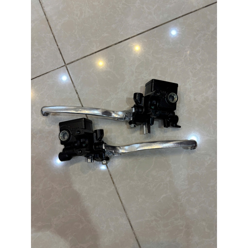 Cùm Tay Dầu Bên Phải, Bên Trái Cho Honda SH Ý, SH VN 2 dĩa thắng(Mong ACE ủng hộ shop)