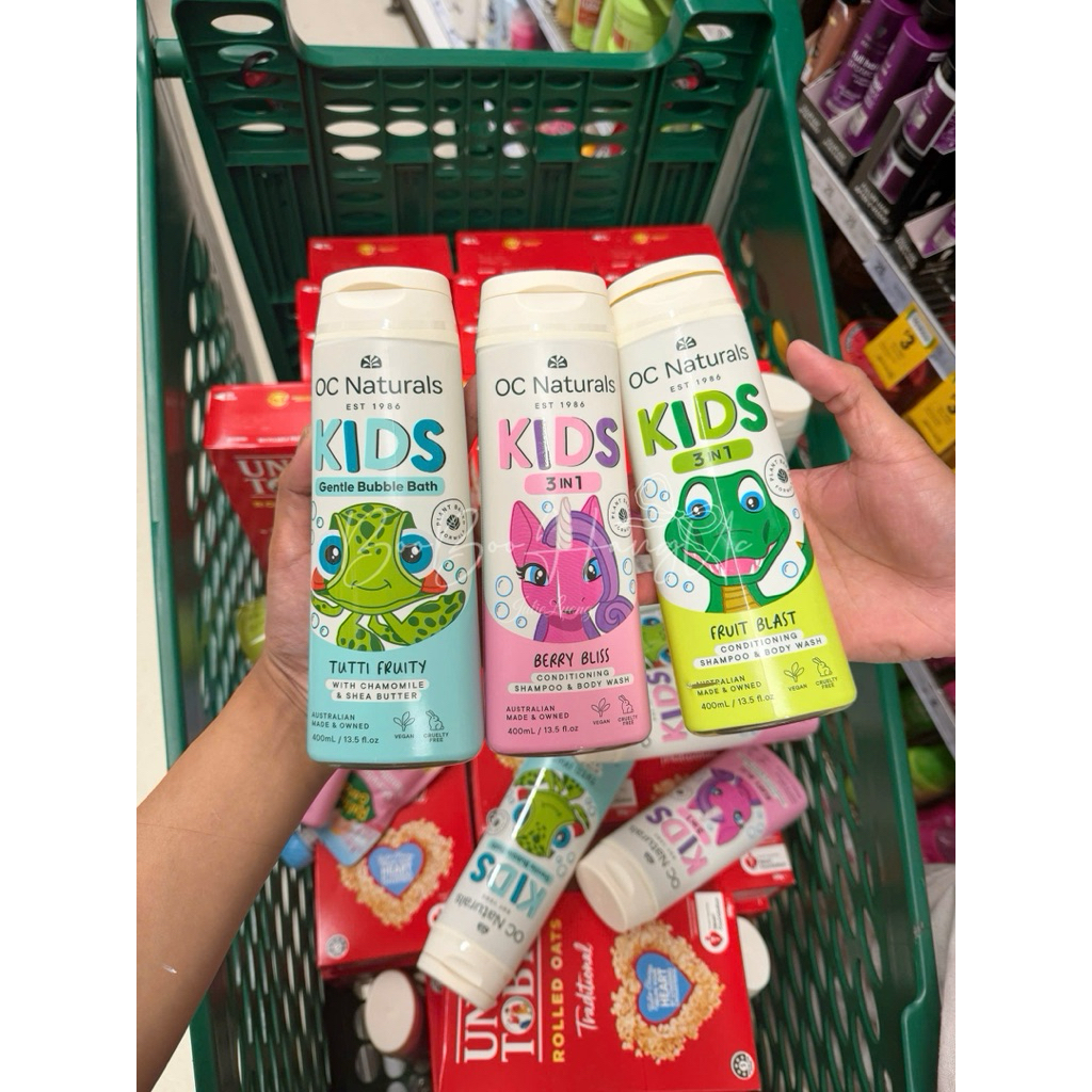Sữa tắm và gội tự nhiên cho bé 3IN1 OC Naturals Úc 400ml ( Air order 3-5 ngày )
