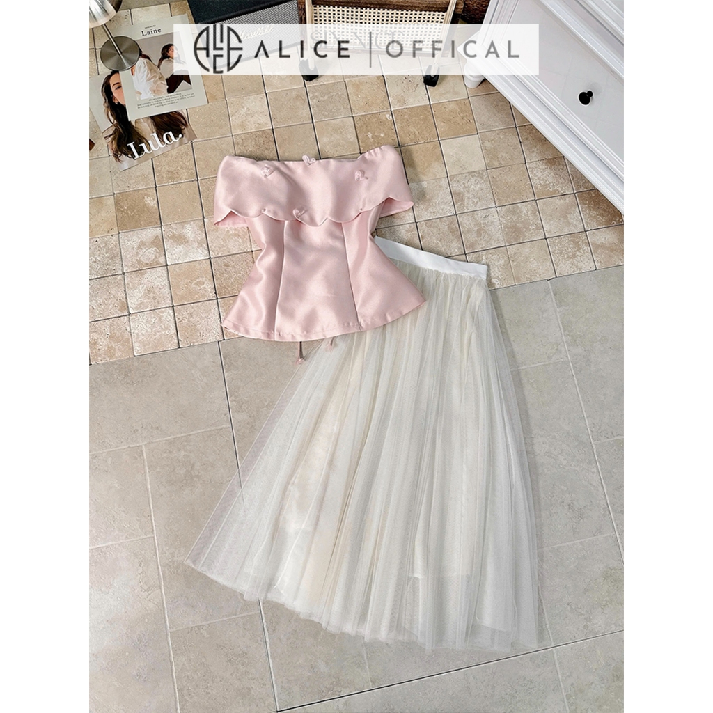 Set Váy Tiểu Thư Alice Cao Cấp, Áo Trễ Vai Chiết Eo Chất Tafta Đính Hoa Nổi, Chân Váy Lưới Maxi Nhiều Lớp T483