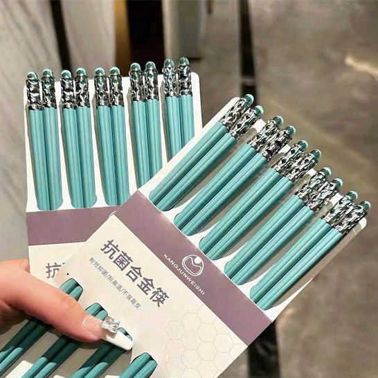 Set 5 đôi đũa ăn cơm cao cấp, sợi thuỷ tinh kháng khuẩn chống mốc chịu nhiệt cao mạ bạc sang trọng 05 ntt95
