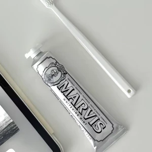 Marvis Whitening Mint Toothpaste 85ml Italian Luxury Oral Care Gentle Stain Removal Long Lasting