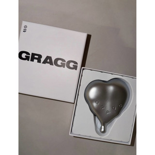 Sạc dự phòng không dây GRAGG MagSafe Flow Heart Battery