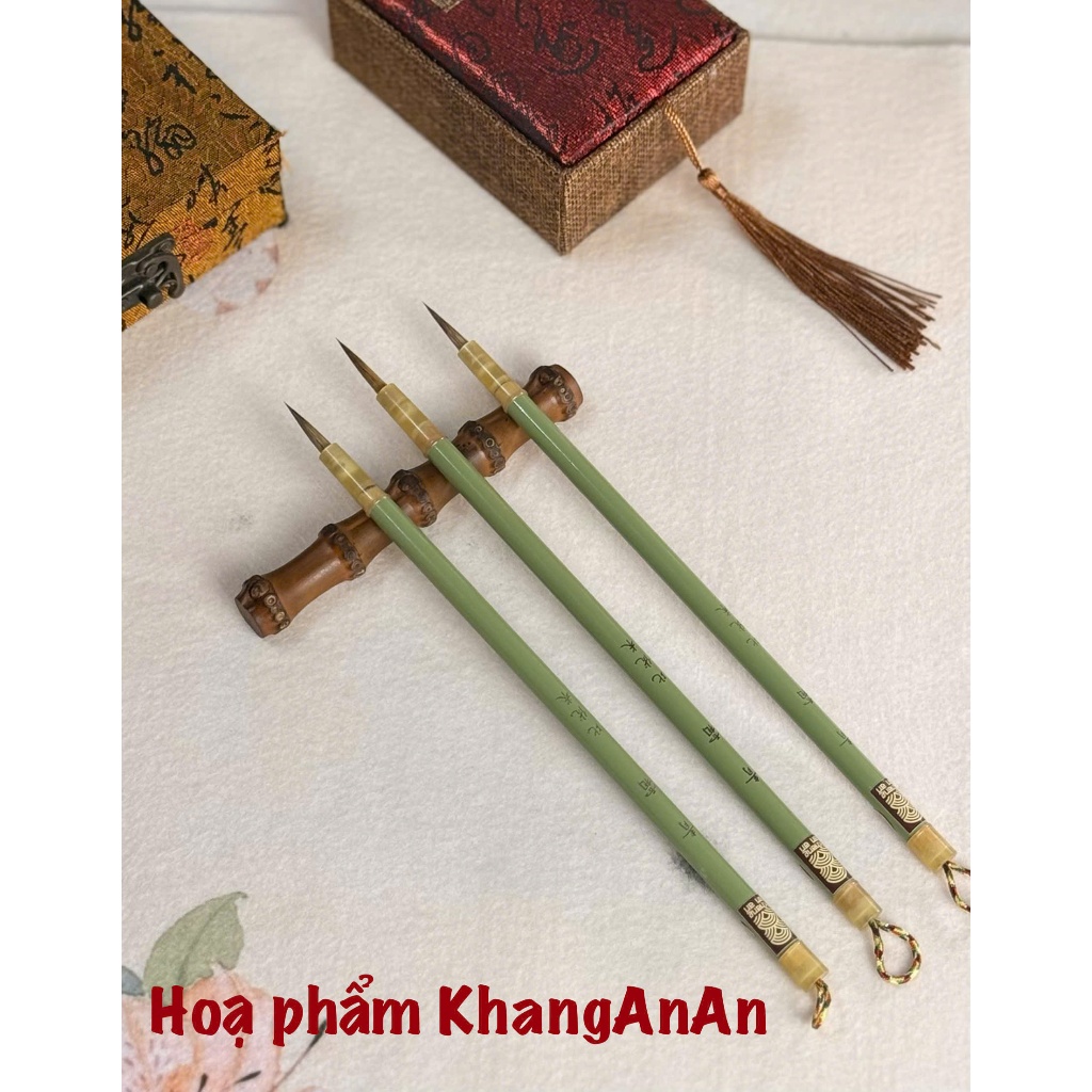BÚT LÔNG LANG HÀO THANH SƯƠNG SIÊU XINH