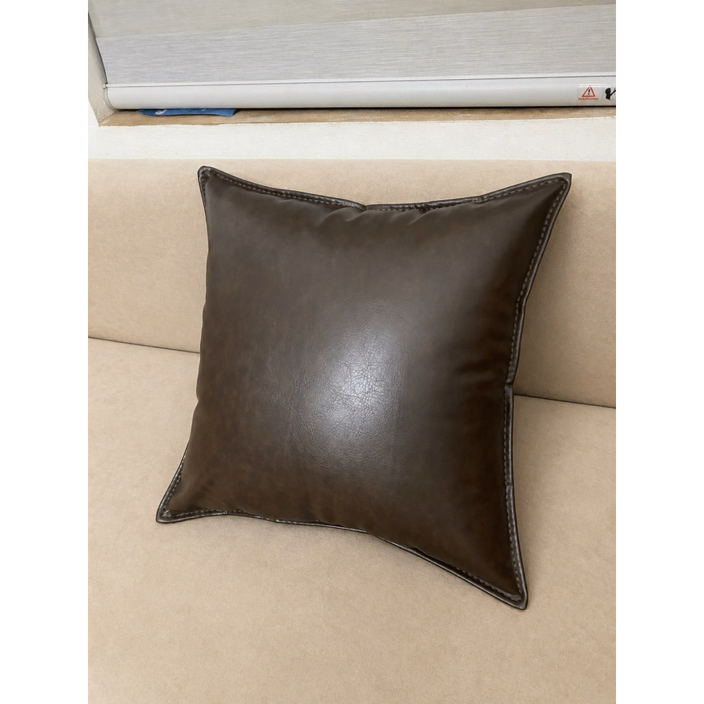 Gối trơn trần viền, Gối ôm, Gối decor phòng khách sang trọng trẻ trung.