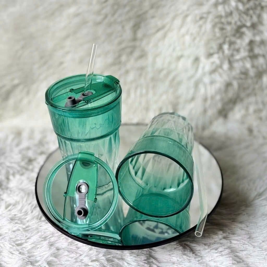 Ly Thuỷ Tinh 7Up Cao Cấp 600ml – Có Nắp & Ống Hút