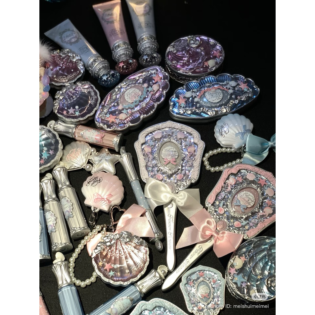 {Flower Knows} Gương cầm tay BST Shell's Jewet