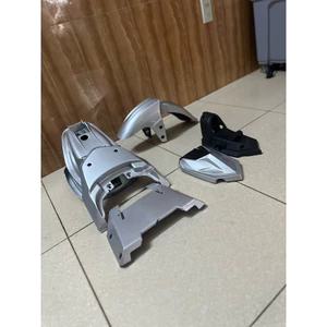 Combo 5món xe điện 133#4Bình nhỏ các màu phủ sơn bóng