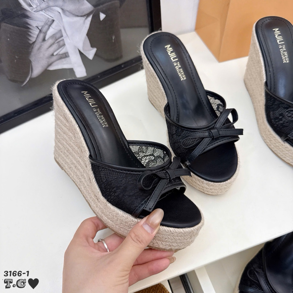 Xuồng cói quai ren đính nơ