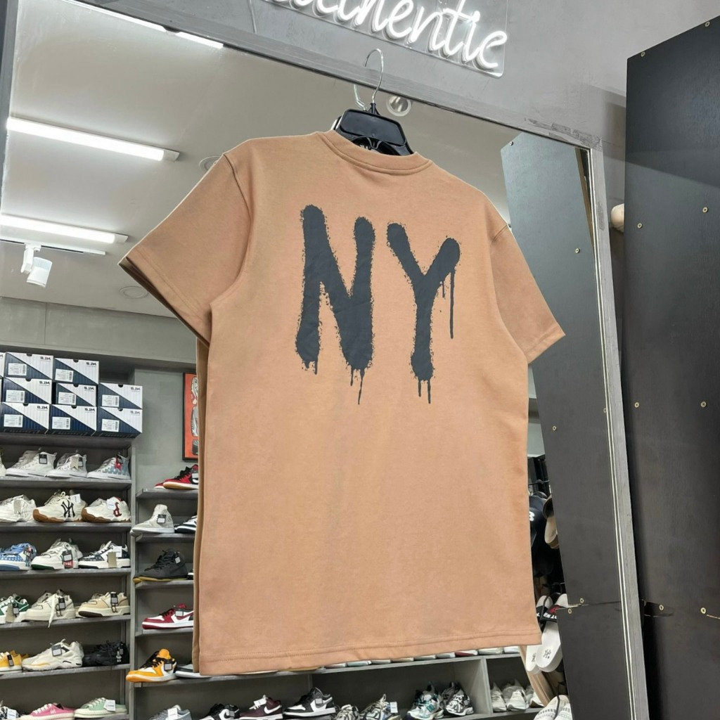 Áo New Era Spray New York Yankees Brown - 12354409
