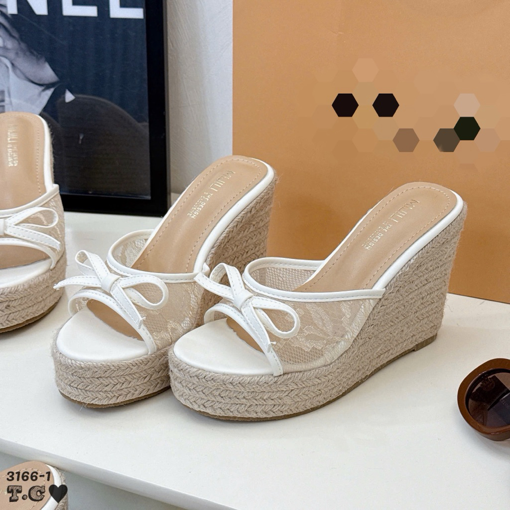 Xuồng cói quai ren đính nơ