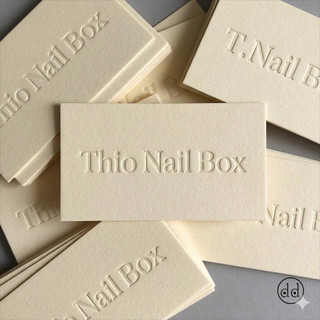 Nailbox móng tay giả thiết kế sang trọng tối giản đi biển du lịch nude hồng french đầu móng chấm bi đen hoa gel nổi A06