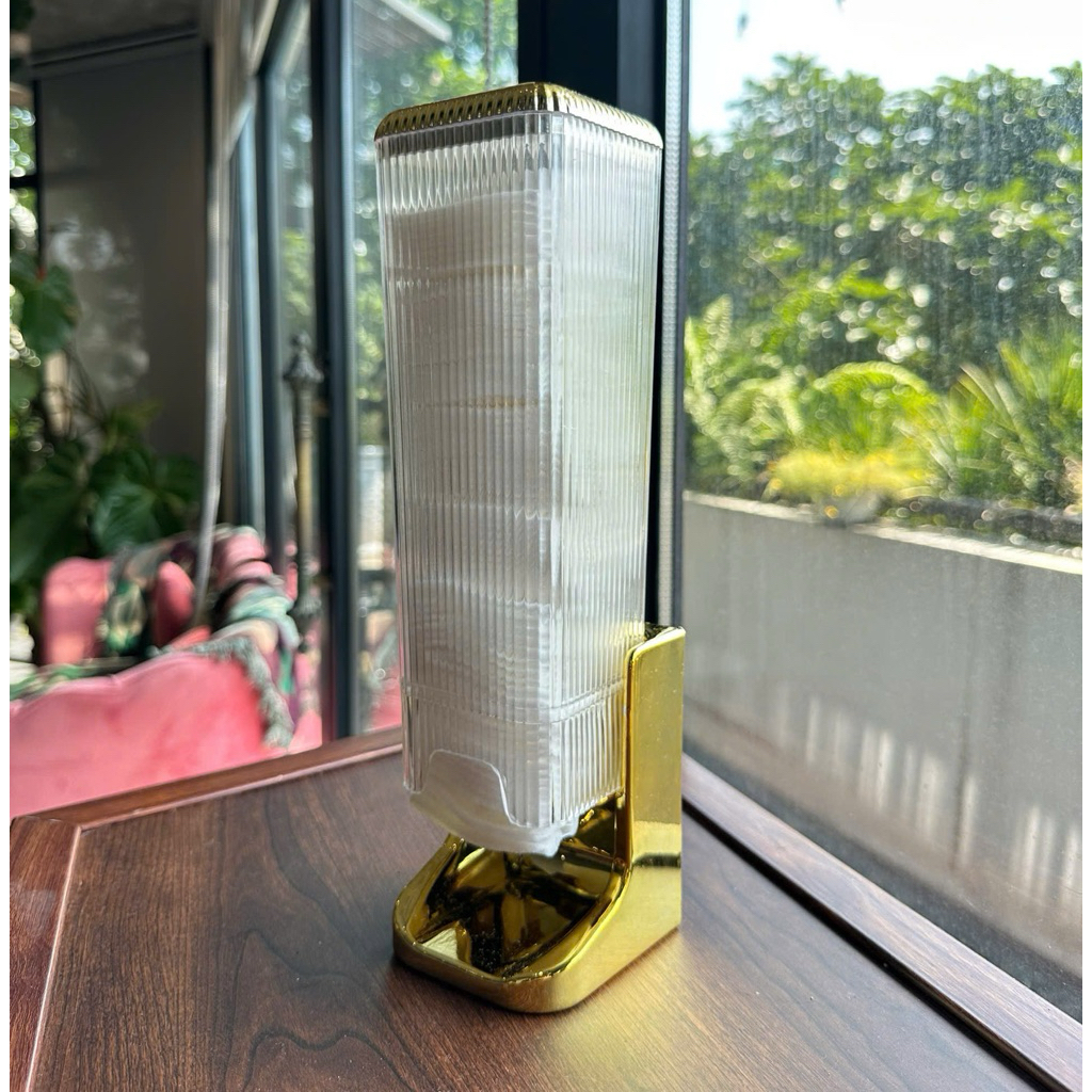 hộp đựng bông tẩy trang vuông dáng tường chống bụi bẩn decor bàn trang điểm VNS303 ( TẶNG MIẾNG DÁN)