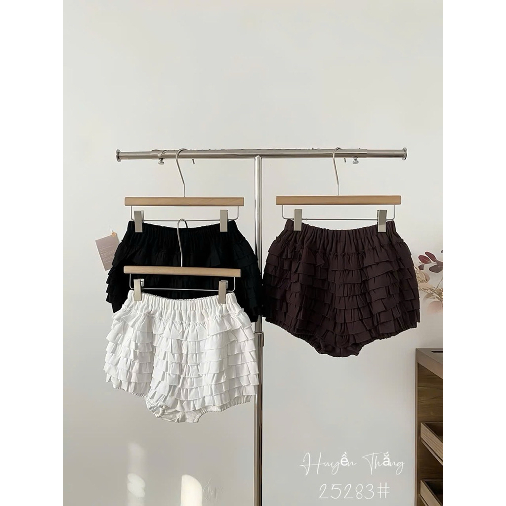 𝑺𝒔𝒖.𝑺𝒕𝒖𝒅𝒊𝒐/CHÂN VÁY LI TẦNG KÈM QUẦN TRONV