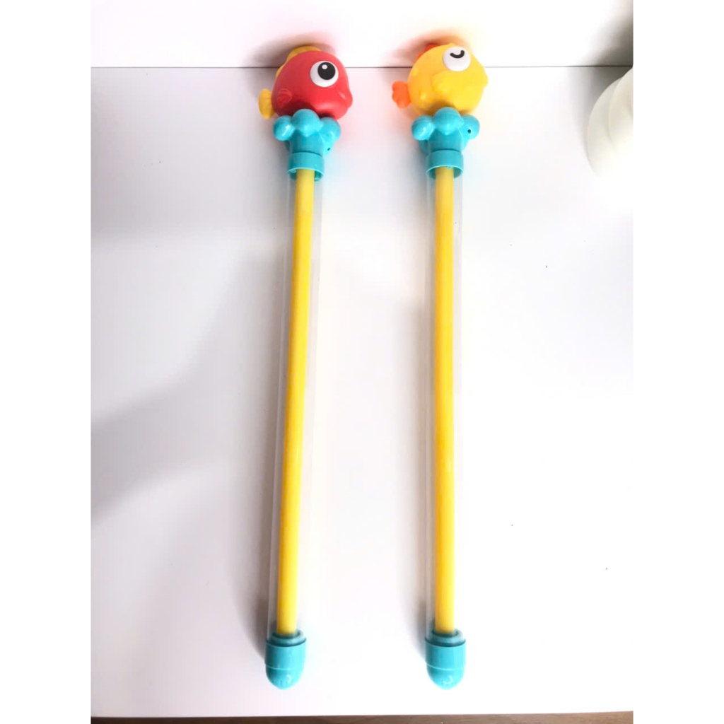 Gậy Phun Nước 40cm Hình Pháo Hoa Chủ Đề Đại Dương – Đồ Chơi Mùa Hè Cá Heo, Bạch Tuộc Dễ Thương