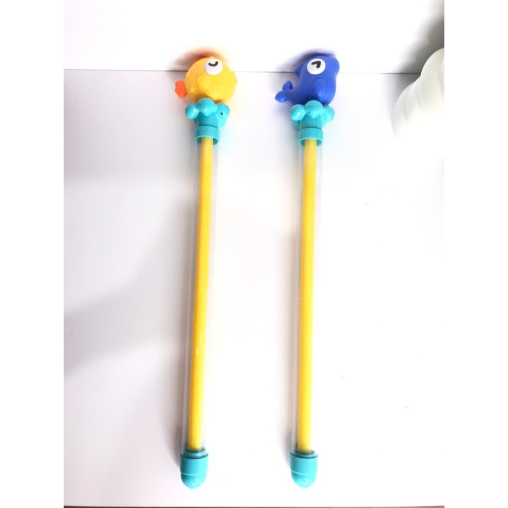 Gậy Phun Nước 40cm Hình Pháo Hoa Chủ Đề Đại Dương – Đồ Chơi Mùa Hè Cá Heo, Bạch Tuộc Dễ Thương