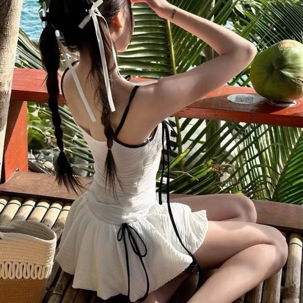 Váy Bơi 1 Mảnh Dáng Xòe Màu Trắng Phối Dây Nơ Đen Bikini Liền Thân Nữ Chất Vải Gân Tôn Dáng Tiểu Thư Cao Cấp