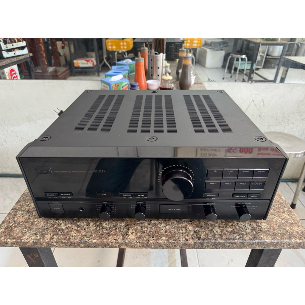 Amply Sansui AU-@607 công xuất 240w máy chạy 8 sò Sanken zin mới