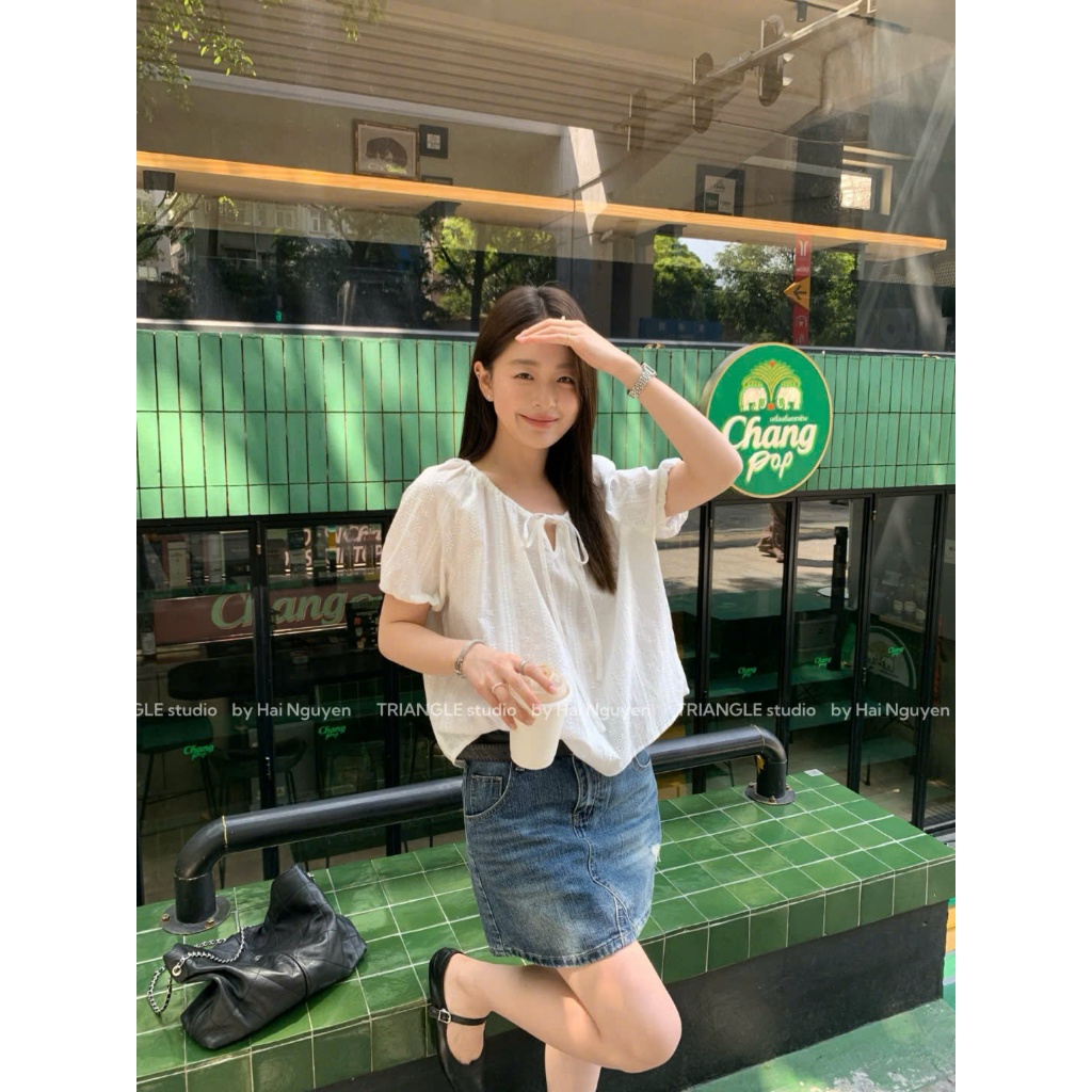 TRIANGLE - Lucky Shirt (Cân nhắc kỹ, áo trắng không hoàn) - Áo kiểu sơ mi style Hàn chất vải boi thêu cao câp chuẩn QC