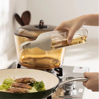 (U7) Chai Đựng Dầu Ăn, Nước Mắm, Nước Tương, Gia Vị Nhà Bếp Bằng Thuỷ Tinh Có Vòi Thông Minh Dung Tích 500Ml