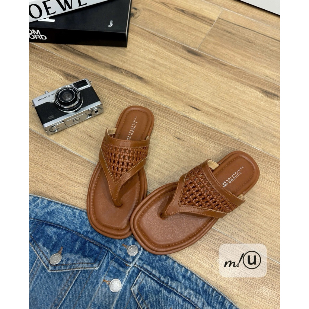 👢🩴👢Lê xỏ ngón quai da đan