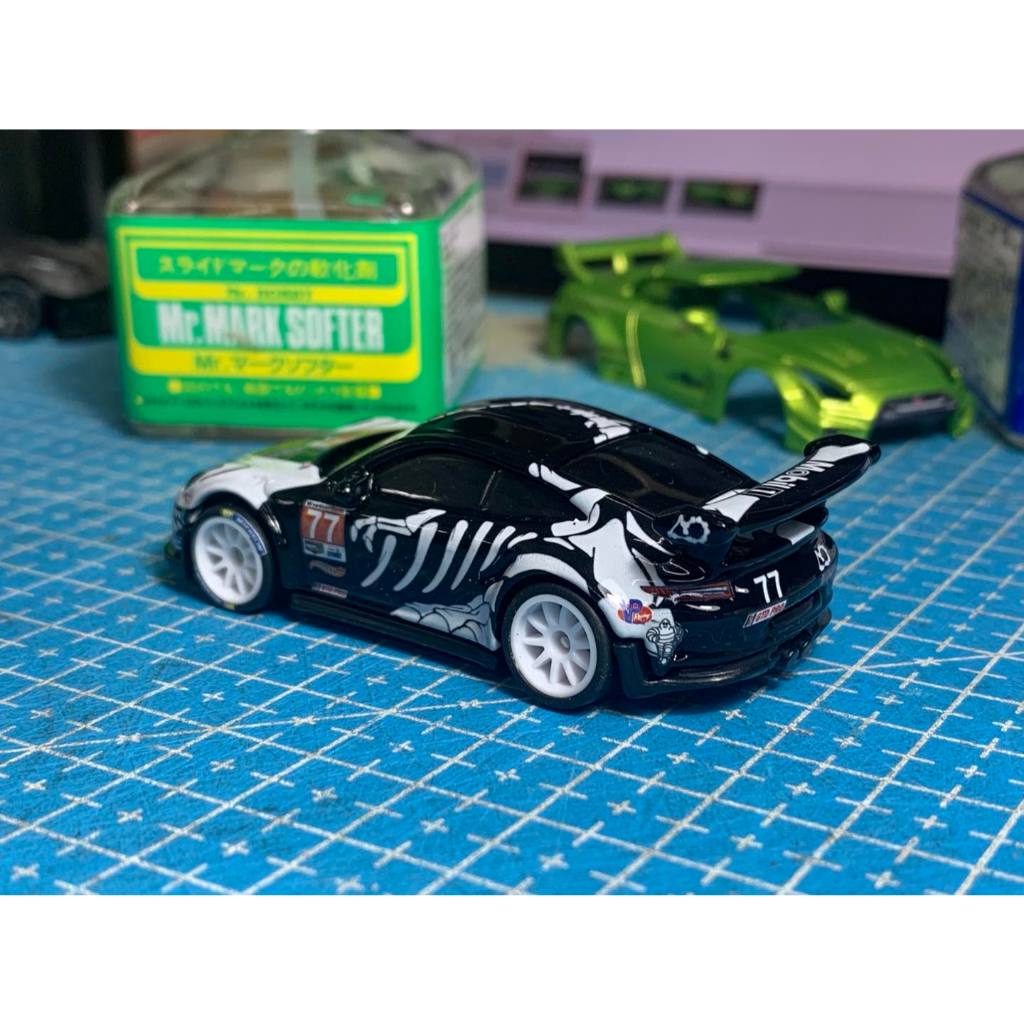 HT24workshop - Decal nước Porsche 911 GT3 R - Skeleton Rexy cho xe mô ...