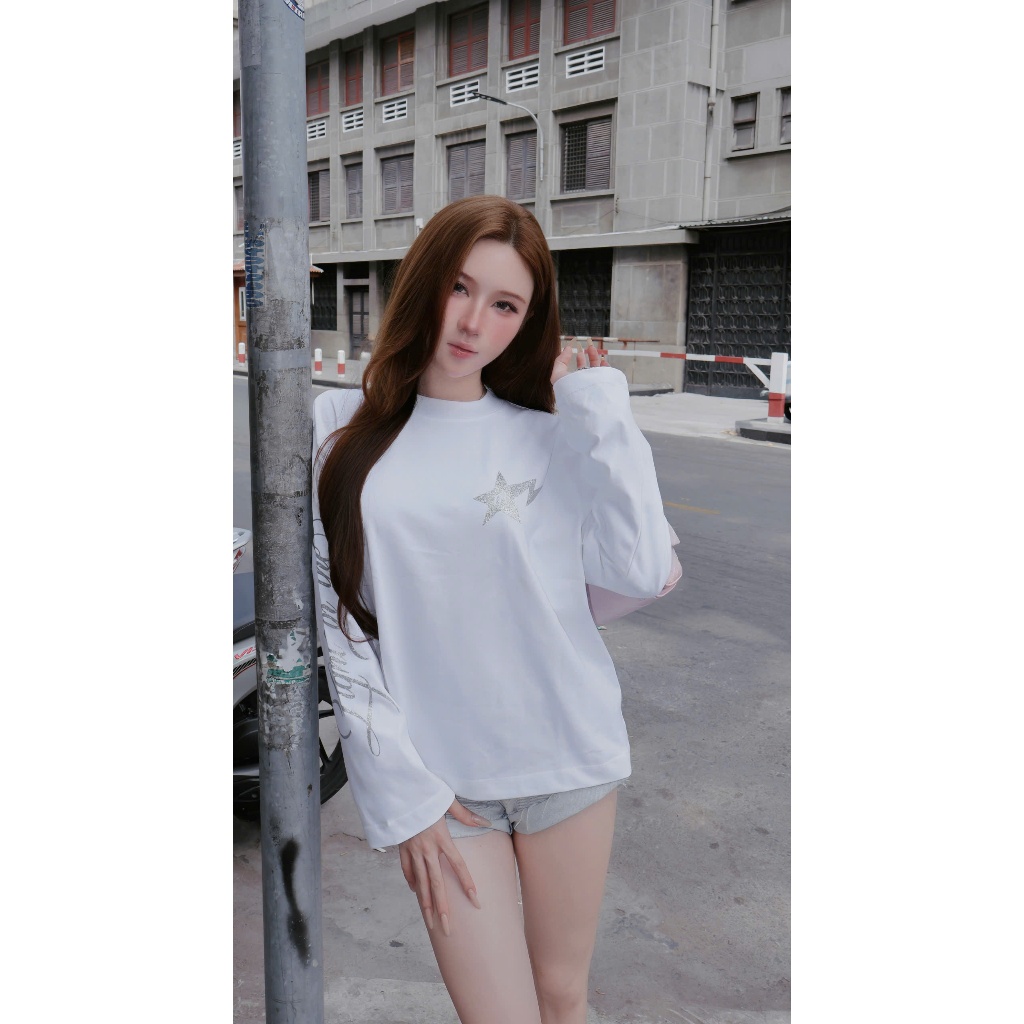 (BEST SELLER) ÁO LONG SLEEVE IN NHŨ "LIGHT IN THE DARK"  (Áo Thun Cổ tròn Tay Dài)  / BOXY  - MOSS.STU - 260GSM