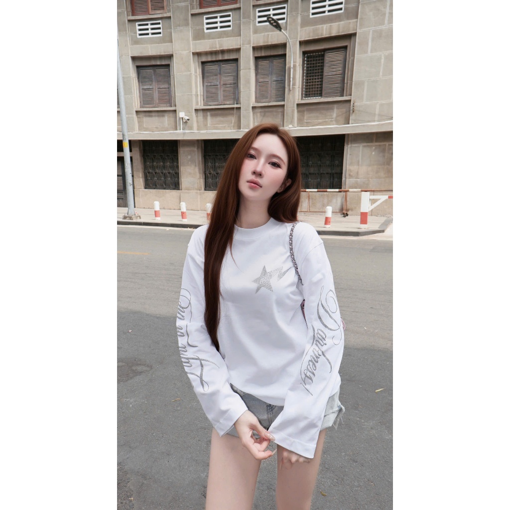 (BEST SELLER) ÁO LONG SLEEVE IN NHŨ "LIGHT IN THE DARK"  (Áo Thun Cổ tròn Tay Dài)  / BOXY  - MOSS.STU - 260GSM